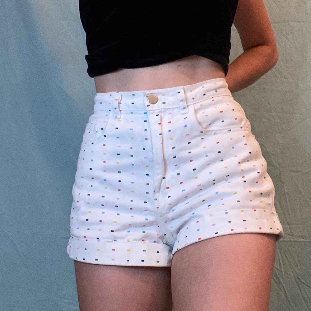 Confetti jean shorts